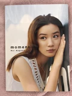 永野芽郁1st写真集「moment」のサムネイル