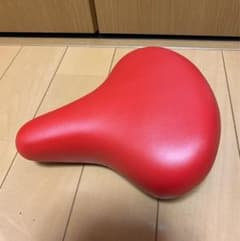 自転車　サドル　赤　新品のサムネイル