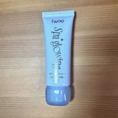 fwee フィー　スパグロウUVトーンアップベース　02リッチグロウ（乾燥肌用）のサムネイル