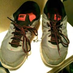 NIKEレボリューション2のサムネイル