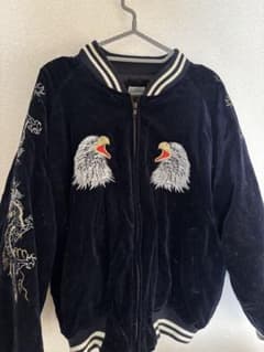 豪華刺繍 スカジャン 黒 龍 鷲 袖刺繍あり YOKOSUKA ビンテージ感のサムネイル