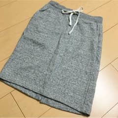 UNIQLO スカートのサムネイル