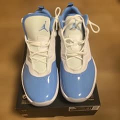 新品未使用Jordan ステイ　ロイヤル３　ライトブルー28.0cmエナメル仕様 値下げ新品Jordan ステイ ロイヤル3 ライトブルー28.0cmエナメル仕様