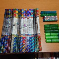 ⑥ドラクエ、バトエン 五角形18本セット&装備キャップのサムネイル