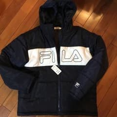 FILAのジャンパーのサムネイル