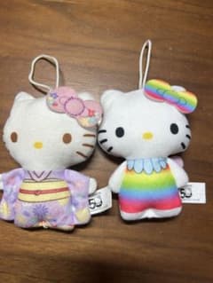 キティちゃんぬいぐるみキーホルダーのサムネイル