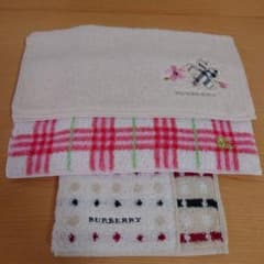 BURBERRYタオルハンカチのサムネイル