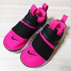 NIKE シューズのサムネイル