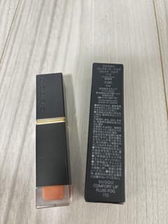 SUQQU コンフォート リップ フルイド フォグ 112 琥珀空のサムネイル
