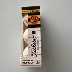 し*け様 Titleist 384 TOUR 阪神タイガース ゴルフボール 3個のサムネイル