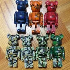 ベアブリック　APE　7体セットのサムネイル