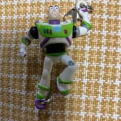 ゆらゆらつながるマスコット　バズ・ライトイヤー