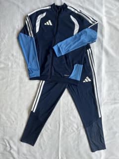 adidas TIRO26 FORMOTION 上下 L 新品 - メルカリ