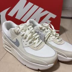 NIKE AIR MAX 90 LV8 SE 25cmのサムネイル