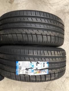 215/40R18 トライアングル　2本セットのサムネイル