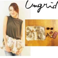 ungrid  ファークラッチ 新品のサムネイル