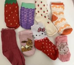 【お子様がいる方のみご購入お願い致します】靴下 キッズ 子供　まとめ売り Cのサムネイル