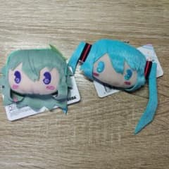 初音ミク 草薙寧々　ふわふわマスコットバッジのサムネイル