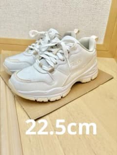 FILA Museo3 スニーカー　22.5cm ホワイト×ベージュのサムネイル