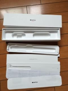 Apple Watch Series 3 外箱 空箱のサムネイル