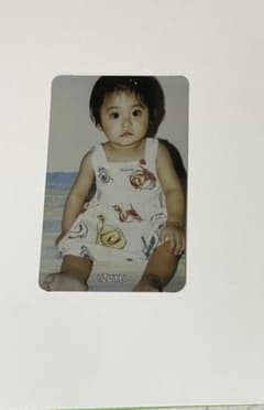 TWICE ツウィ 幼少期トレカのサムネイル