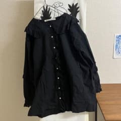 Malle フリルブラウスのサムネイル