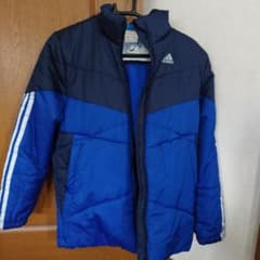 アディダス　中綿ジャケット　150cmのサムネイル