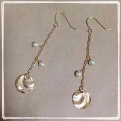 メタルプレートとミニパールのロングピアス♡（ノンホールピアス+150円）のサムネイル