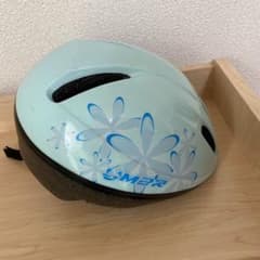 子供用ヘルメットのサムネイル