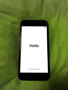 iPhone 7 Black 128 GB auのサムネイル