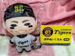 阪神タイガース 選手ぬいぐるみ ガチャガチャ 佐藤輝明 サトテルのサムネイル