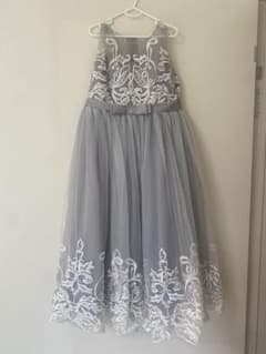 キッズドレス 150 グレー レース スパンコール ピアノ発表会 結婚式 美品のサムネイル