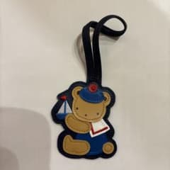 新品・未使用】ファミリア 舟形ポシェット チャーム - メルカリ