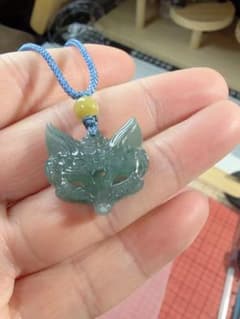 R1-0602天然本翡翠 《本物保証》 翡翠ペンダント 一点物 魔除け - メルカリ