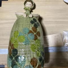 陶器製 女の子 フラワーベース 置物 花瓶のサムネイル
