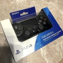 DUALSHOCK 4 ワイヤレスコントローラー ブラックのサムネイル
