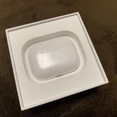 Apple AirPods pro 充電器のみのサムネイル