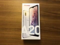 Galaxy A20 ホワイト 32 GB docomoのサムネイル