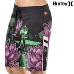 Brand new, highly popular Hurley men's swimsuit, size 30, retail price 9680 yen. Perfect for the pool, beach, or river.