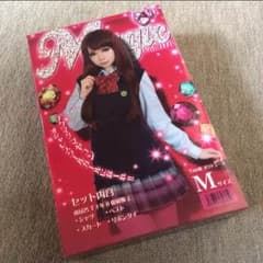 制服 コスプレのサムネイル
