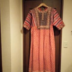 ♥可愛い!赤系♥即完売色　フリーダ　インド 刺繍ロングワンピースのサムネイル