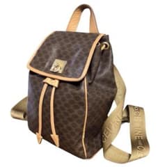 希少 TWICEモモ着用 セリーヌ ロゴストラップ リュック マカダム柄 巾着型 希少 TWICEモモ着用 セリーヌ ロゴストラップ リュック マカダム柄