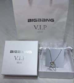BIGBANG V.I.P SEAT ネックレス スワロフスキー