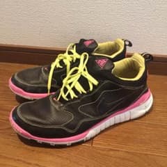 ナイキスニーカーのサムネイル