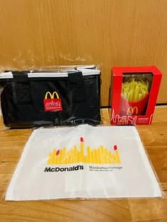 新品　未使用　2022年　マクドナルド福袋のサムネイル