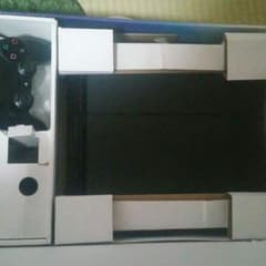 PS4本体！のサムネイル