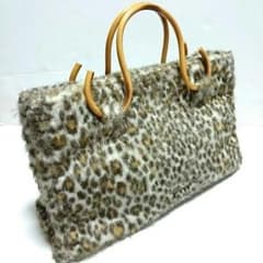 【美品】サマンサタバサ オルラーレ ヒョウ柄  キラキラのサムネイル