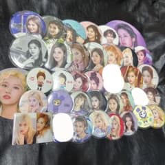 TWICE サナ 缶バッジ まとめ売り ピンバッジのサムネイル