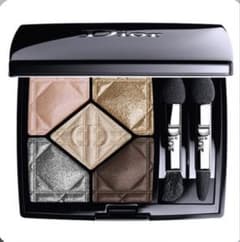 Dior サンク クルール 567 ADORE アイシャドウのサムネイル