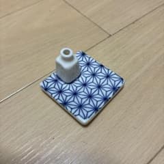 和柄 麻の葉模様 箸置き 陶器製のサムネイル